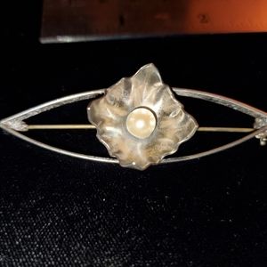 Vintage Sterling and Pearl Flower Brooch